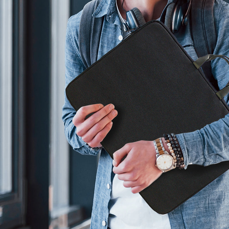 Klika 15.6” Water-Resistant Laptop Sleeve Bag